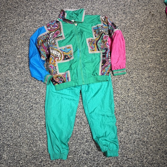 Pants - Casual Isle Vintage 80s 90s Full Zip Nylon Windbreaker Jogging Suit Size S EUC